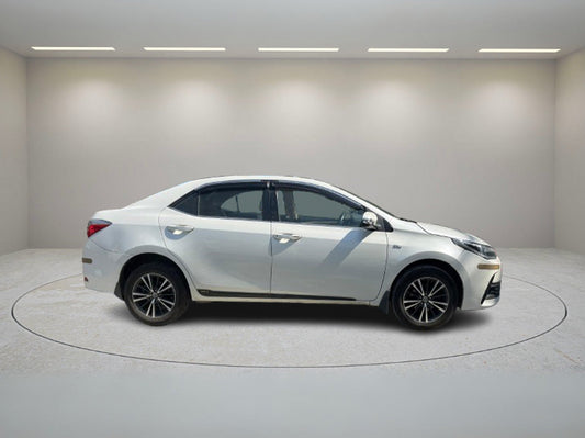 TOYOTA ALTIS VL 2017