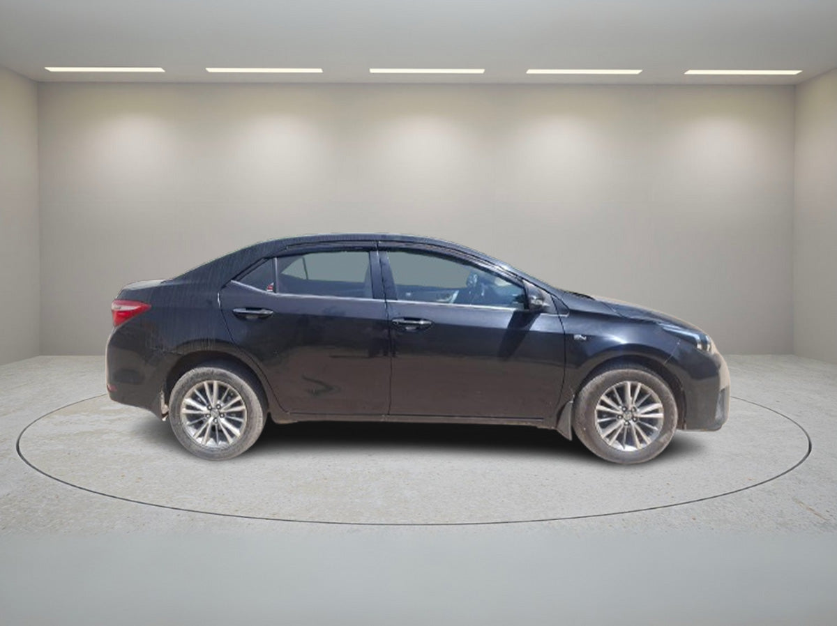 TOYOTA ALTIS GL 2015