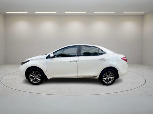 TOYOTA ALTIS V AT 2016