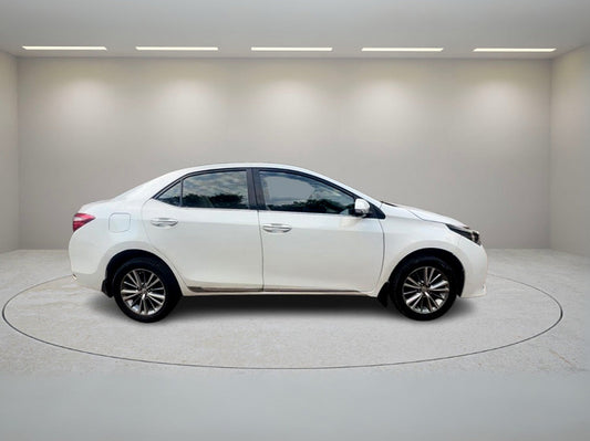 TOYOTA ALTIS V AT 2016