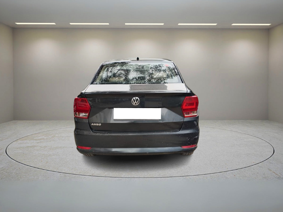 VOLKSWAGEN AMEO COMFORT 2016