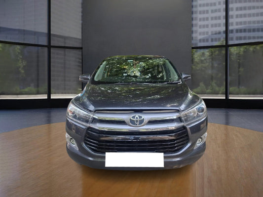 TOYOTA  INNOVA CRYSTA 2.4 V MT 4116