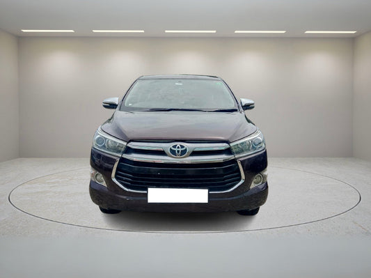 TOYOTA INNOVA CRYSTA 2.8Z 2016