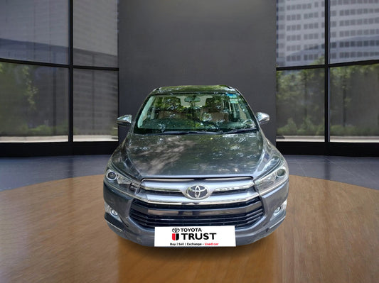 Pre-owned Innova Crysta 2.8 Z AT 7STR
