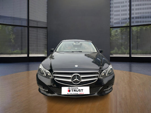 Mercedes-Benz E 200 – PreOwned Executive Sedan