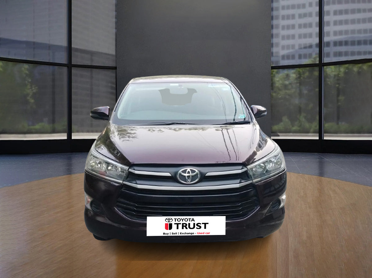 TOYOTA INNOVA CRYSTA 2.4 G  7STR 8529