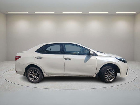 TOYOTA COROLLA ALTIS 1.8 V (AT) 2016