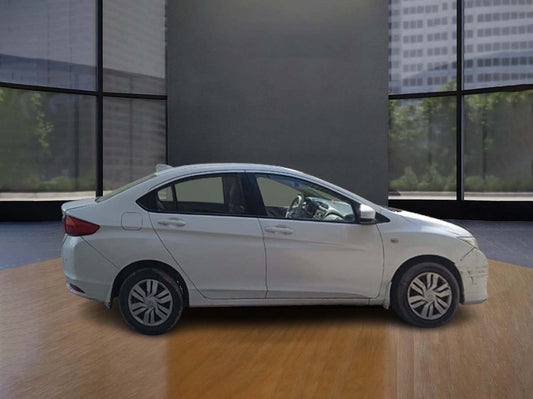 Second Hand Honda City SV CVT 2015 | Automatic Sedan at Best Rate