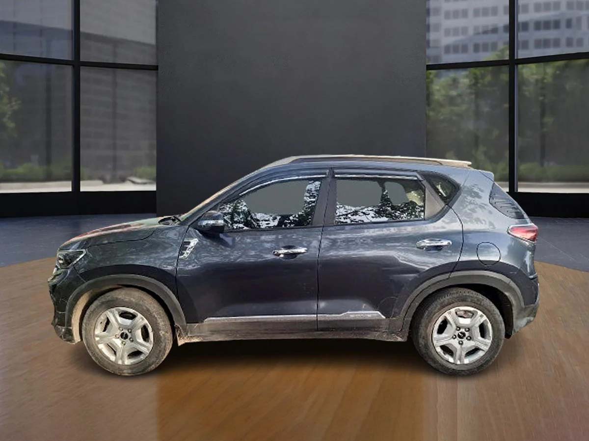 KIA SONET 6MT HTK+ 8209