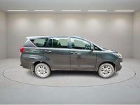 TOYOTA INNOVA CRYSTA 2.8 G AT 2018