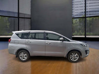 Toyota Innova Crysta 2.4 G 7STR – Used Diesel MPV with Manual Transmission