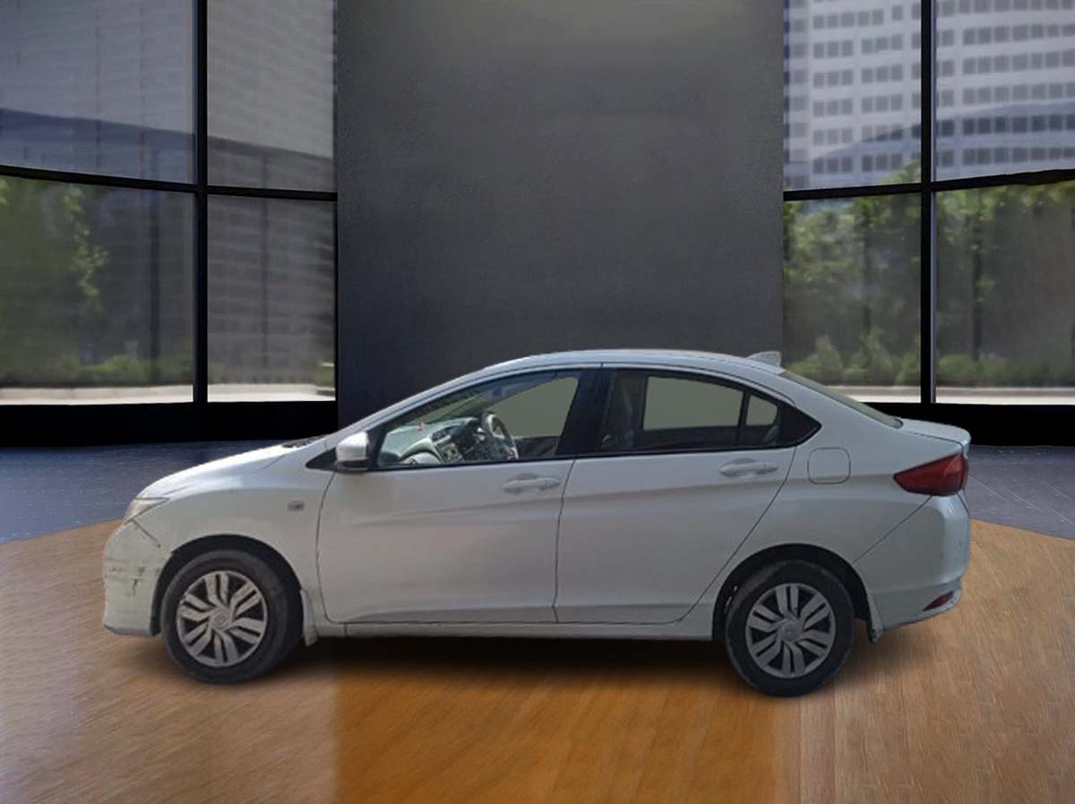Second Hand Honda City SV CVT 2015 | Automatic Sedan at Best Rate