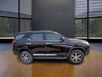 TOYOTA FORTUNER 4*2 MT 4200