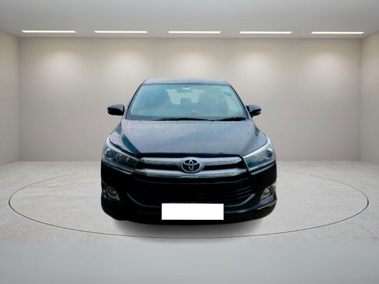TOYOTA INNOVA CRYSTA 2.4 V MT 2018