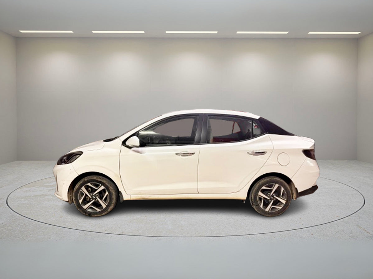 HYUNDAI AURA SX (O) MT 2020