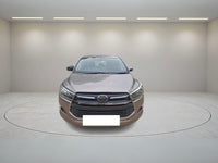 TOYOTA INNOVA CRYSTA 2.4 G MT 2017