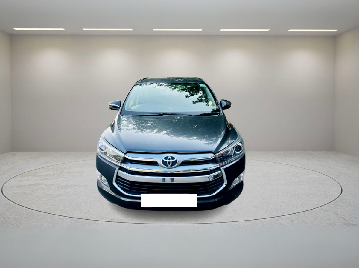 TOYOTA INNOVA CRYSTA 2.7 V 2018