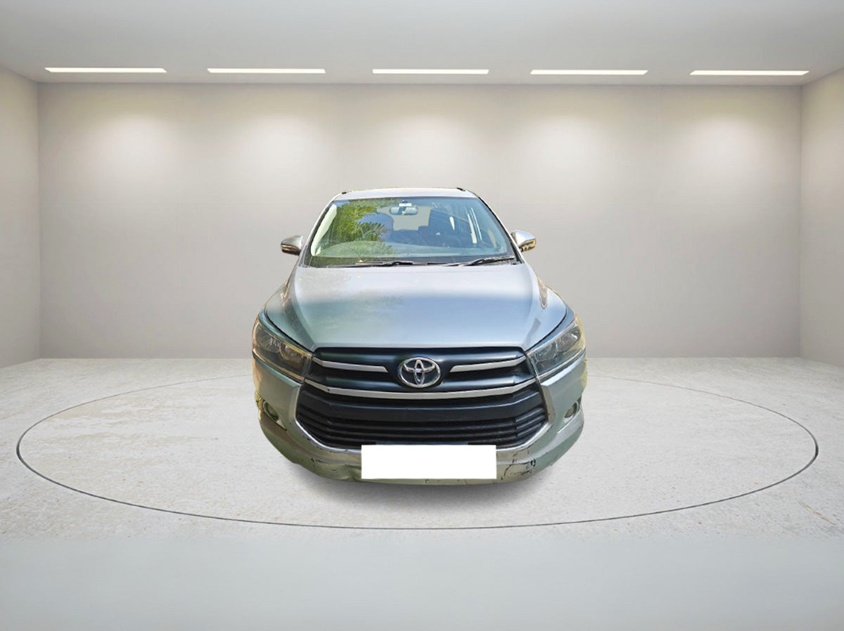 TOYOTA INNOVA CRYSTA 2.4 G MT 2016