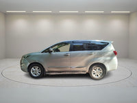 TOYOTA INNOVA CRYSTA 2.7 G AT 2016