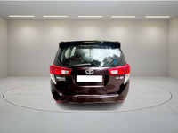 TOYOTA INNOVA CRYSTA 2.8 Z AT 2016