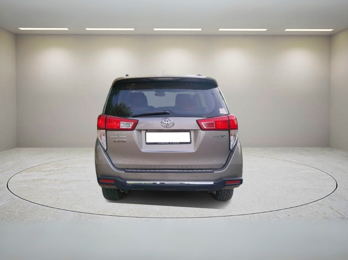 TOYOTA INNOVA CRYSTA 2.8 Z AT 2019