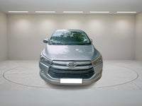 TOYOTA INNOVA CRYSTA 2.4 V MT 2016