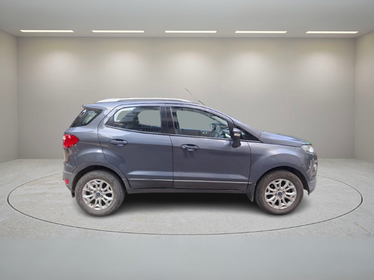 FORD ECOSPORT TITANIUM 2016