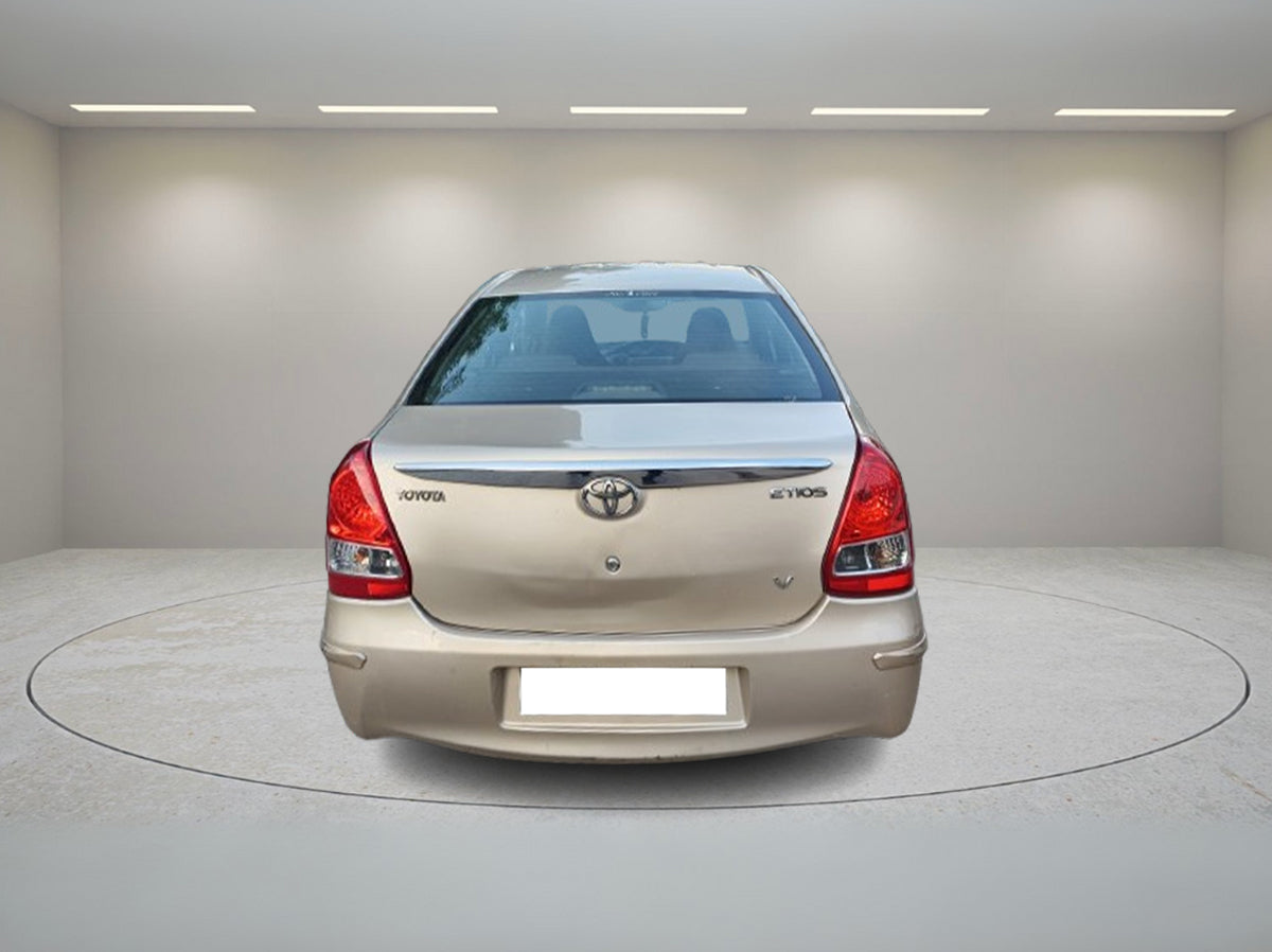TOYOTA ETIOS V 2011 “ SIMPLE, SPACIOUS, AND RELIABLE