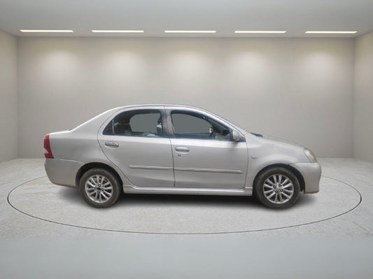 TOYOTA ETIOS VX 2011