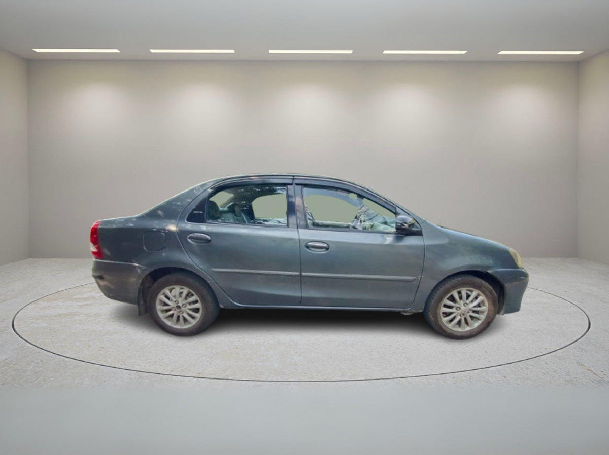 TOYOTA ETIOS VX NF 2014