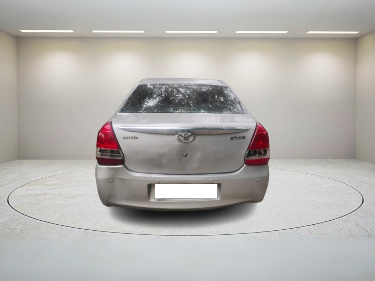 TOYOTA ETIOS VX 2011