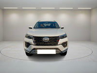 TOYOTA FORTUNER AT 2024