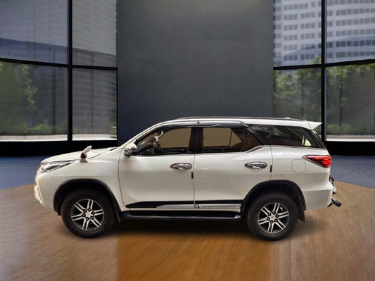 PreOwned Toyota Fortuner 4x2 AT 2019