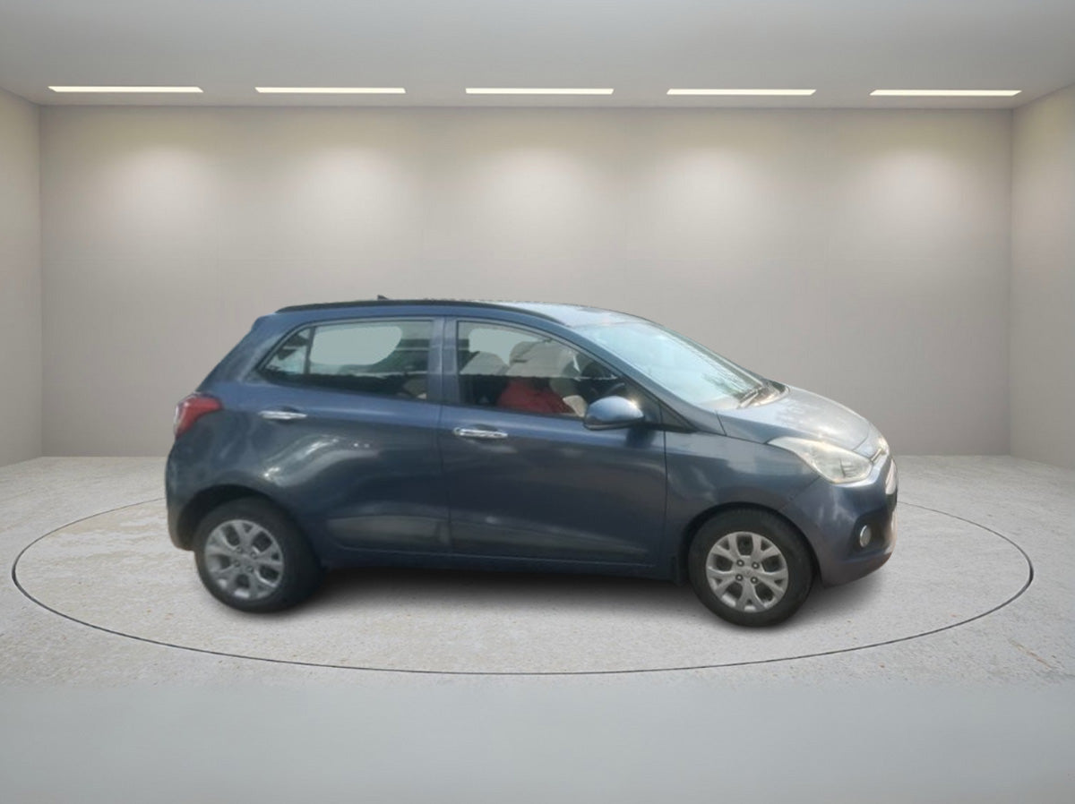 HYUNDAI GRAND I10 SPORTZ 2013
