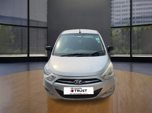 Second Hand Hyundai i10 Era 2012 | Manual Hatchback at Best Price