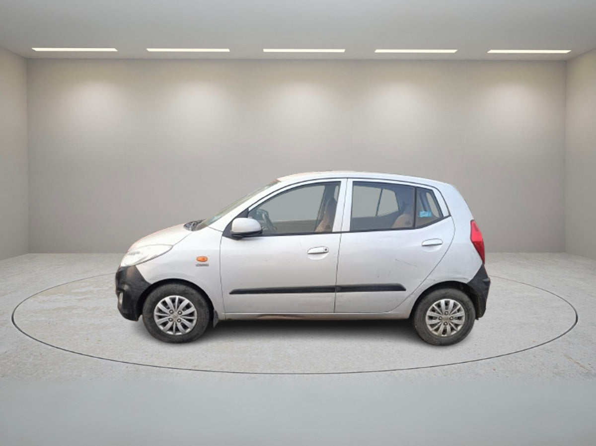 HYUNDAI I10 SPORTZ 2014