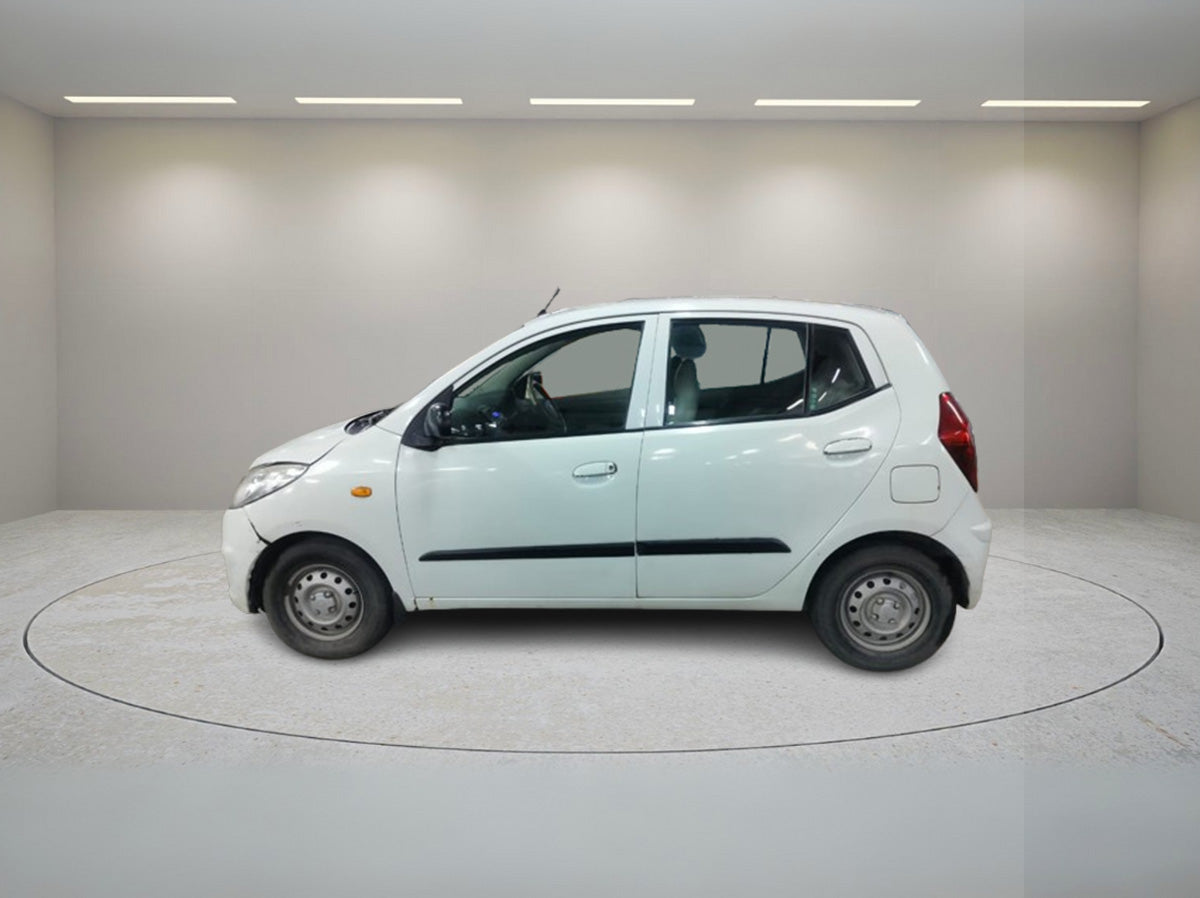 HYUNDAI I10 ERA SOLID BS4 2013