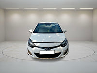 Hyundai  I.20 SPORTZ 2013