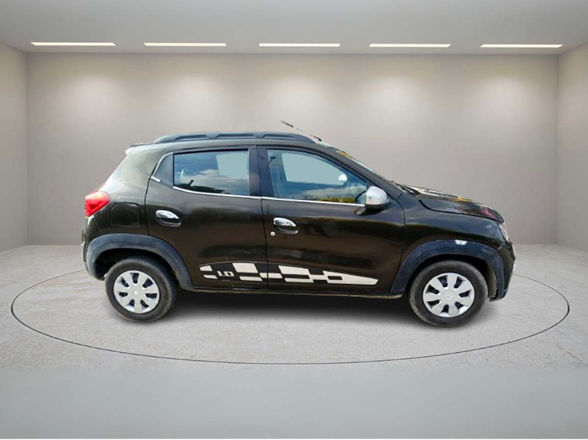 RENAULT KWID 1.0 RXT AT 2017