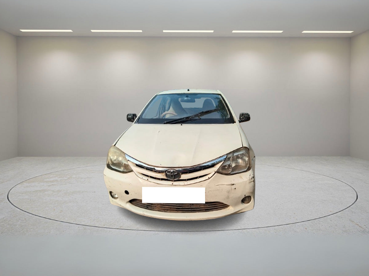 TOYOTA ETIOS LIVA V 2013