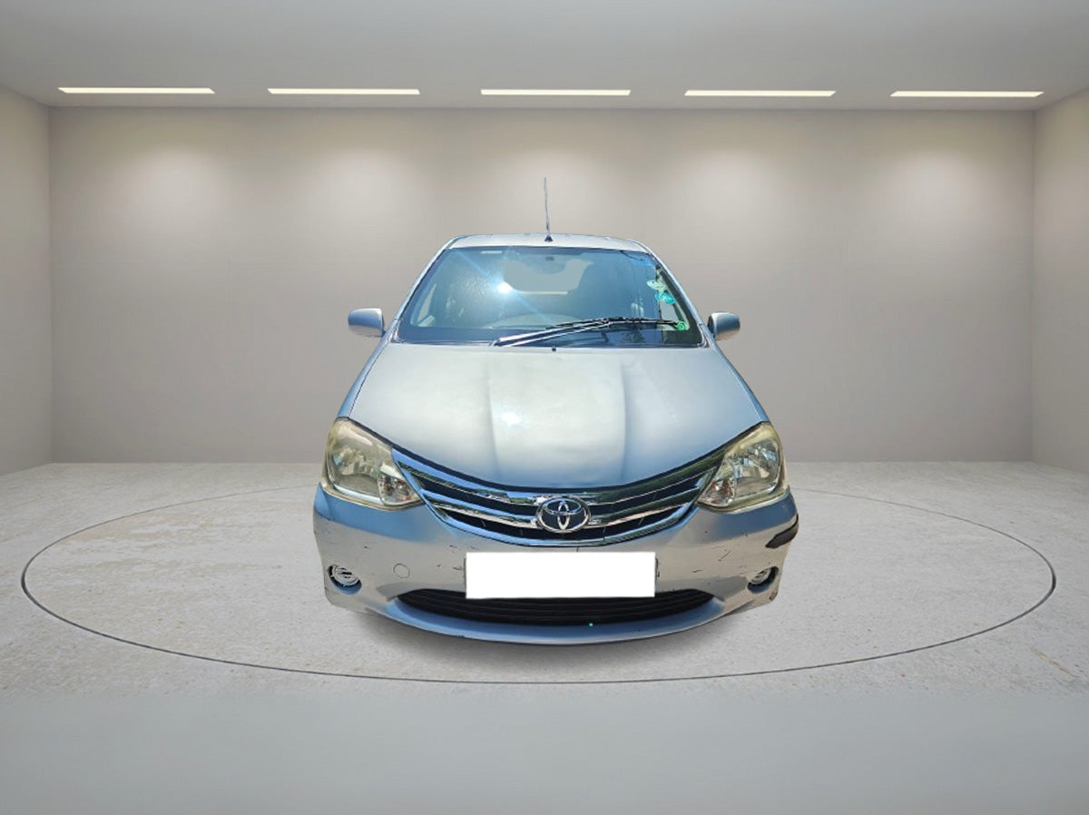 TOYOTA ETIOS LIVA G 2011