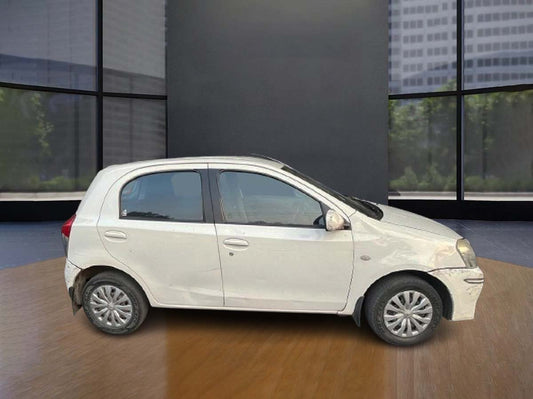 TOYOTA  ETIOS LIVA G