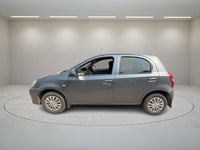 TOYOTA ETIOS LIVA G 2015