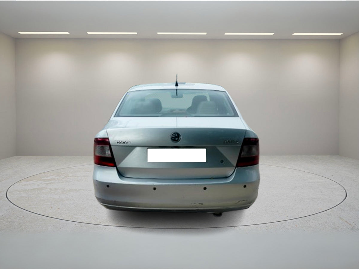 SKODA RAPID ELE AT 1.6 MPI 2014