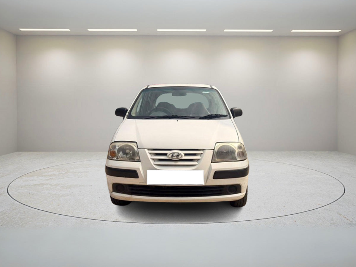 HYUNDAI SANTRO GLS SOLID BS4 2010