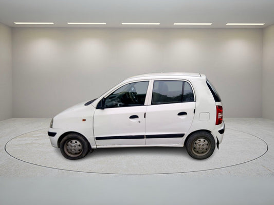 HYUNDAI SANTRO GLS 2012