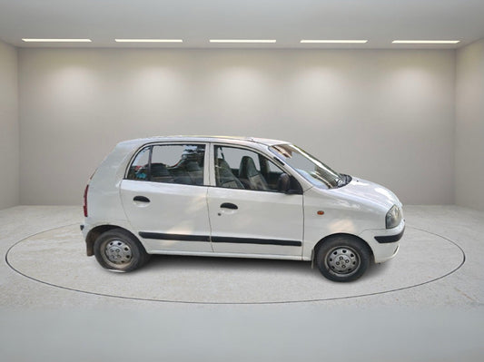 HYUNDAI SANTRO GL 2012