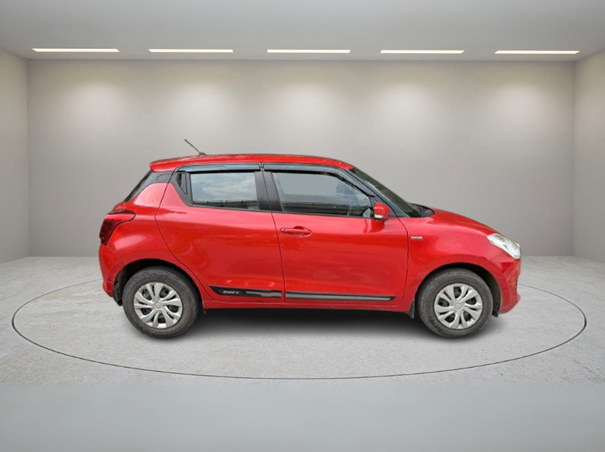 MARUTI SWIFT VDI AMT 2018