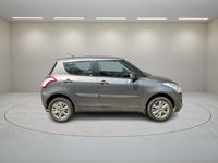 MARUTI SWIFT ZXI BS4 M 2015
