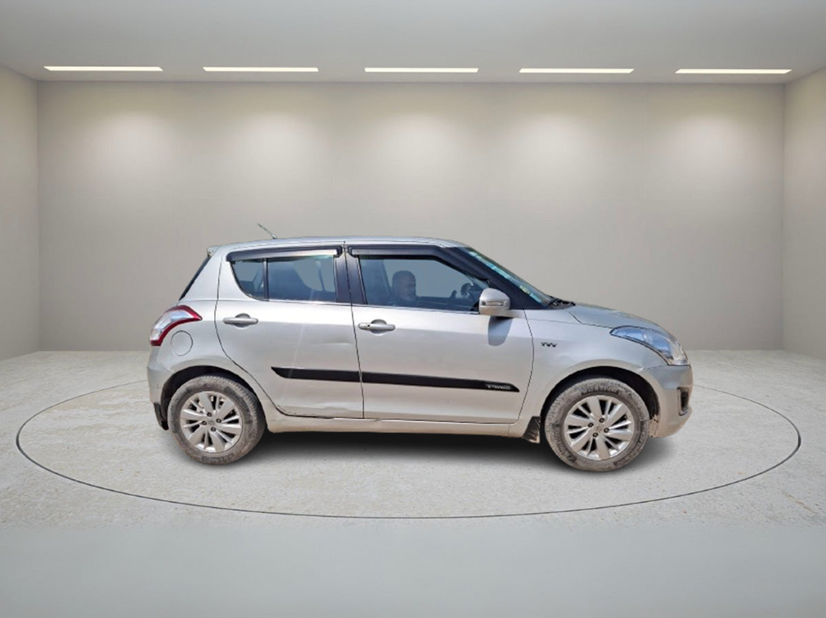 MARUTI SWIFT ZXI 2016